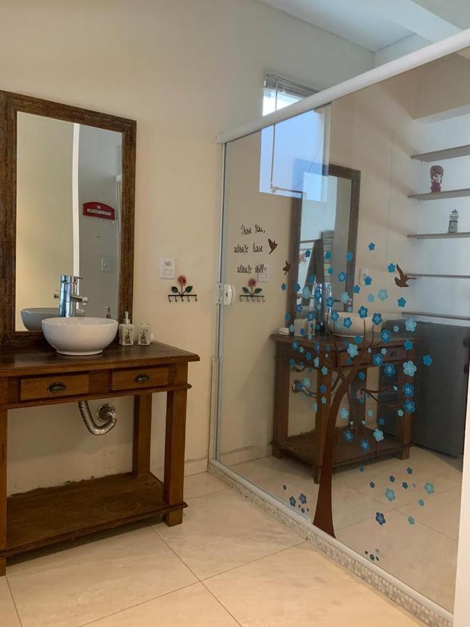 Quarto em Acomodações Particulares Residencial Flores Pinheira