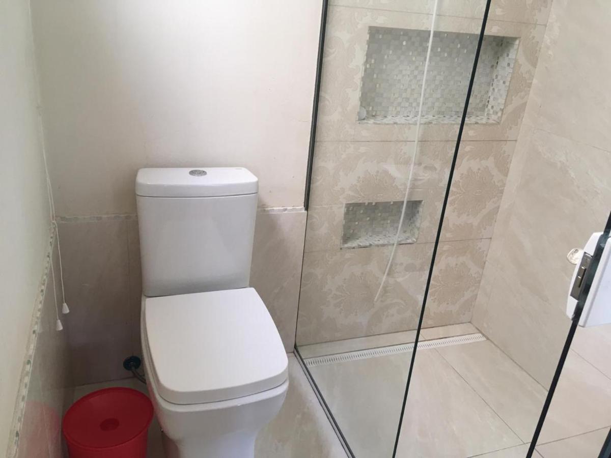 Quarto em Acomodações Particulares Residencial Flores Pinheira