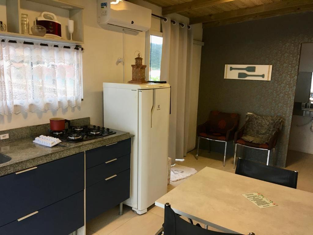Quarto em Acomodações Particulares Residencial Flores